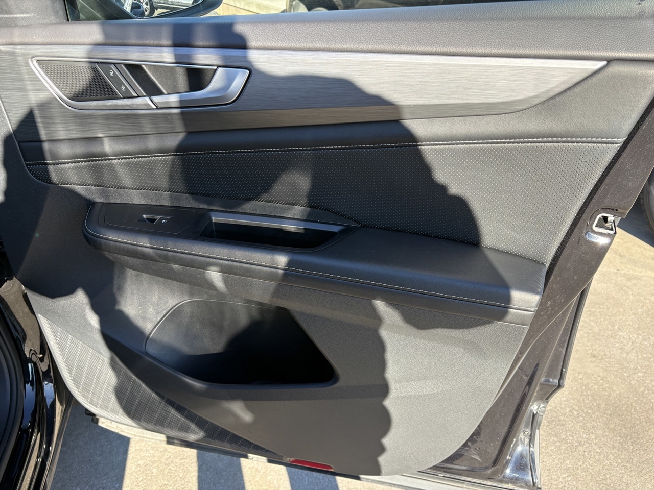 Volkswagen Atlas Cross Sport SE w/Technology AWD 2024