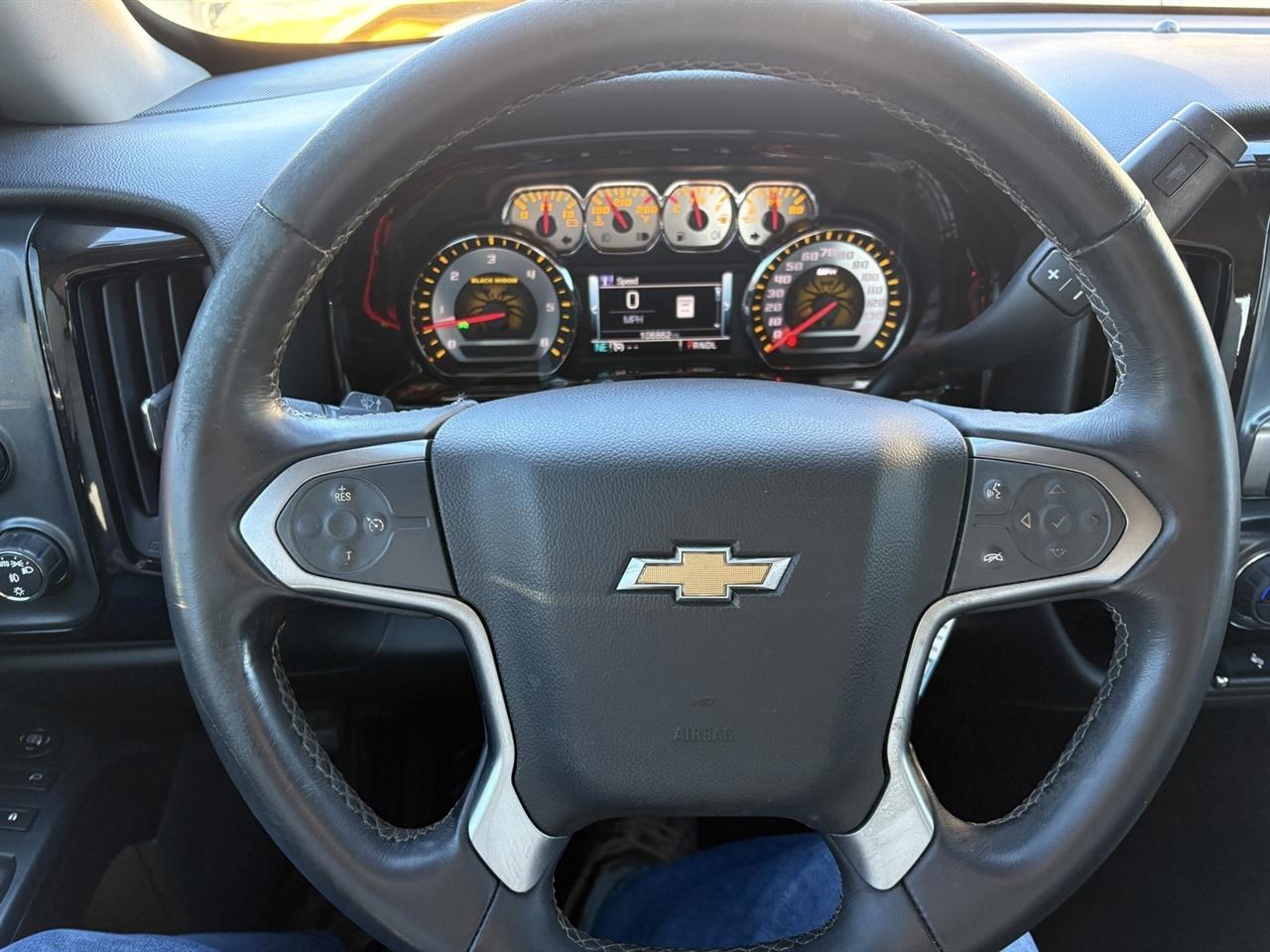 Chevrolet Silverado 1500 LT Crew Cab 4WD 2017