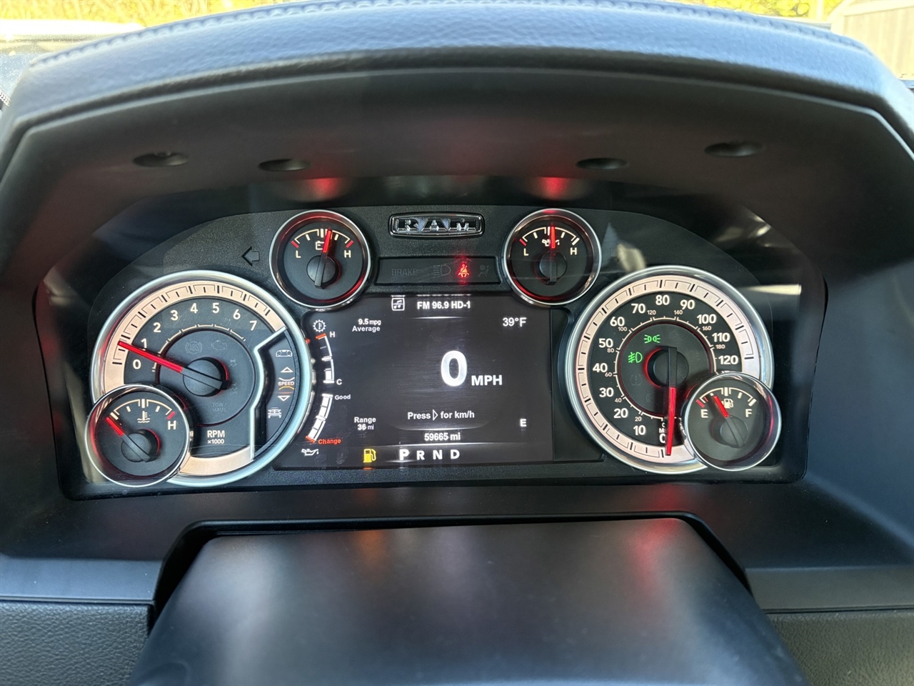 RAM 1500 SPORT SWB 2WD 2018