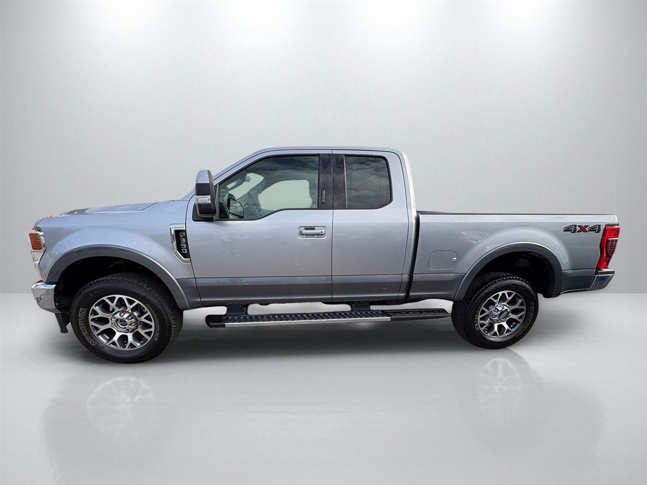 Ford F-350 SD XL SuperCab 4WD 2021