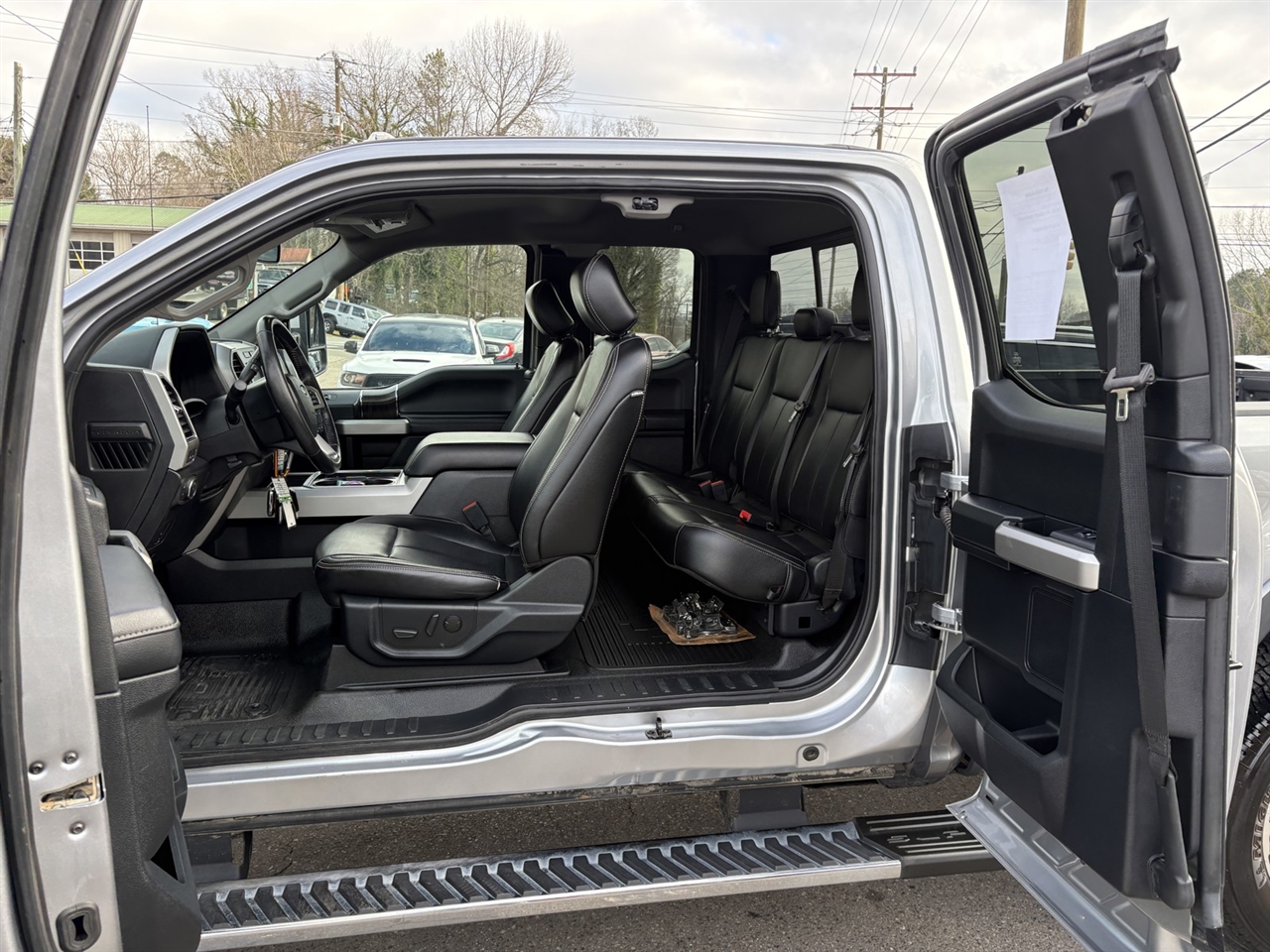 Ford F-350 SD XL SuperCab 4WD 2021