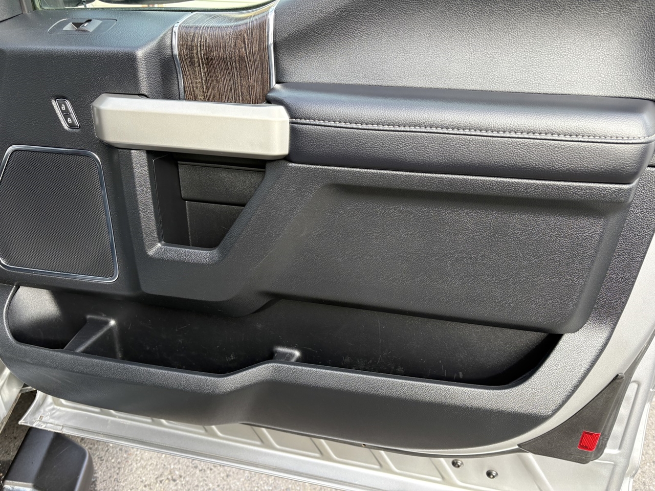 Ford F-350 SD XL SuperCab 4WD 2021