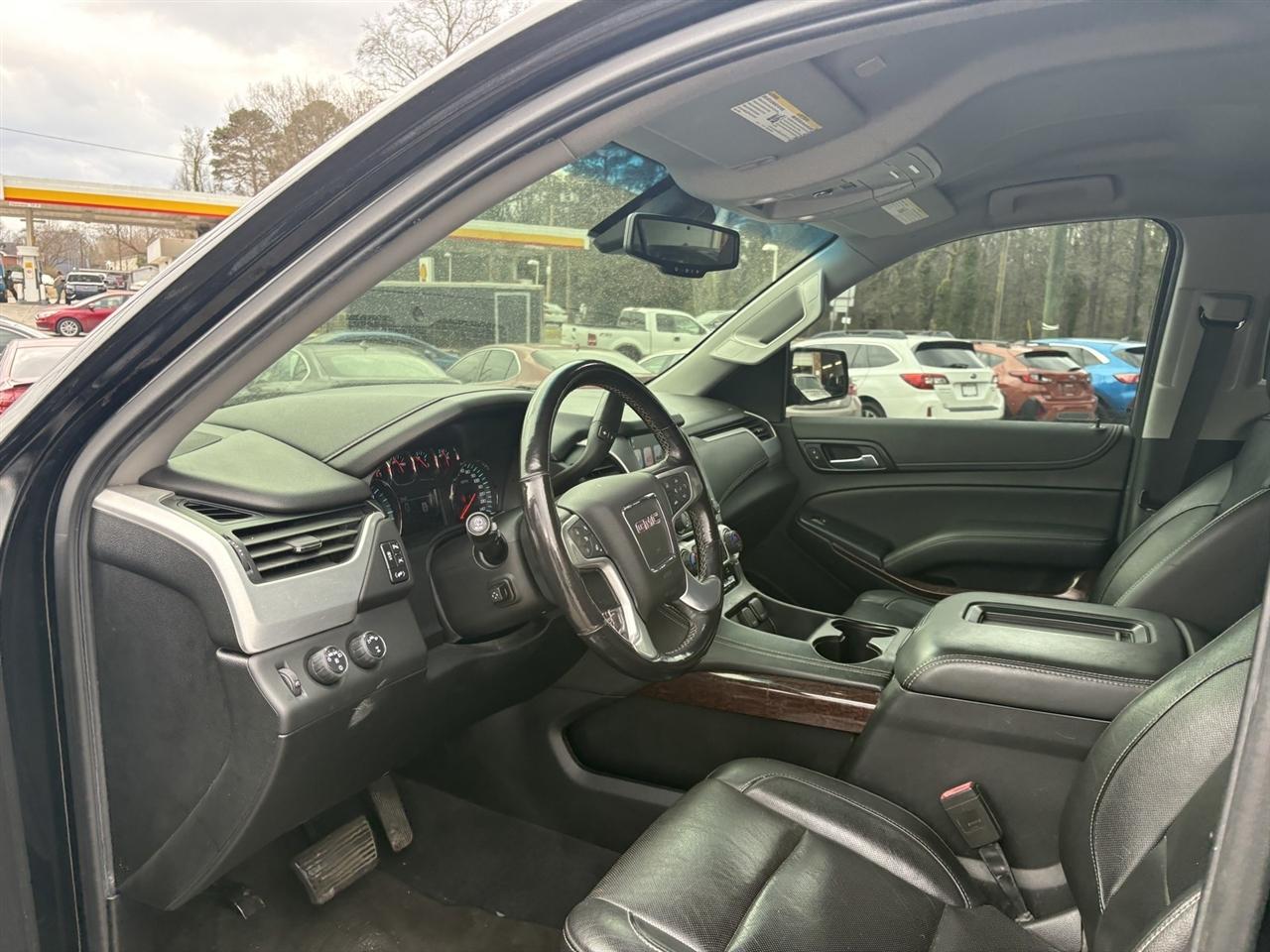 GMC Yukon XL SLT 4WD 2019