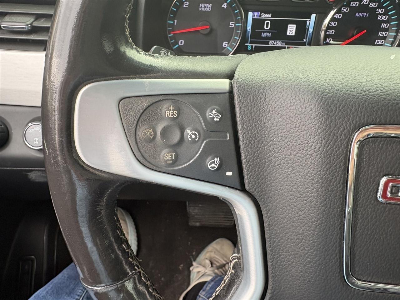 GMC Yukon XL SLT 4WD 2019