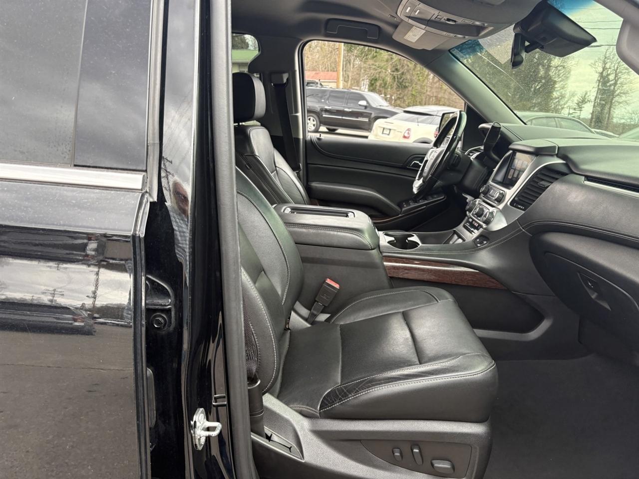 GMC Yukon XL SLT 4WD 2019