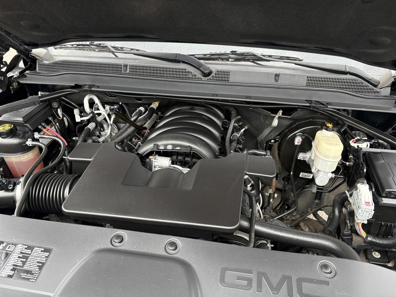 GMC Yukon XL SLT 4WD 2019