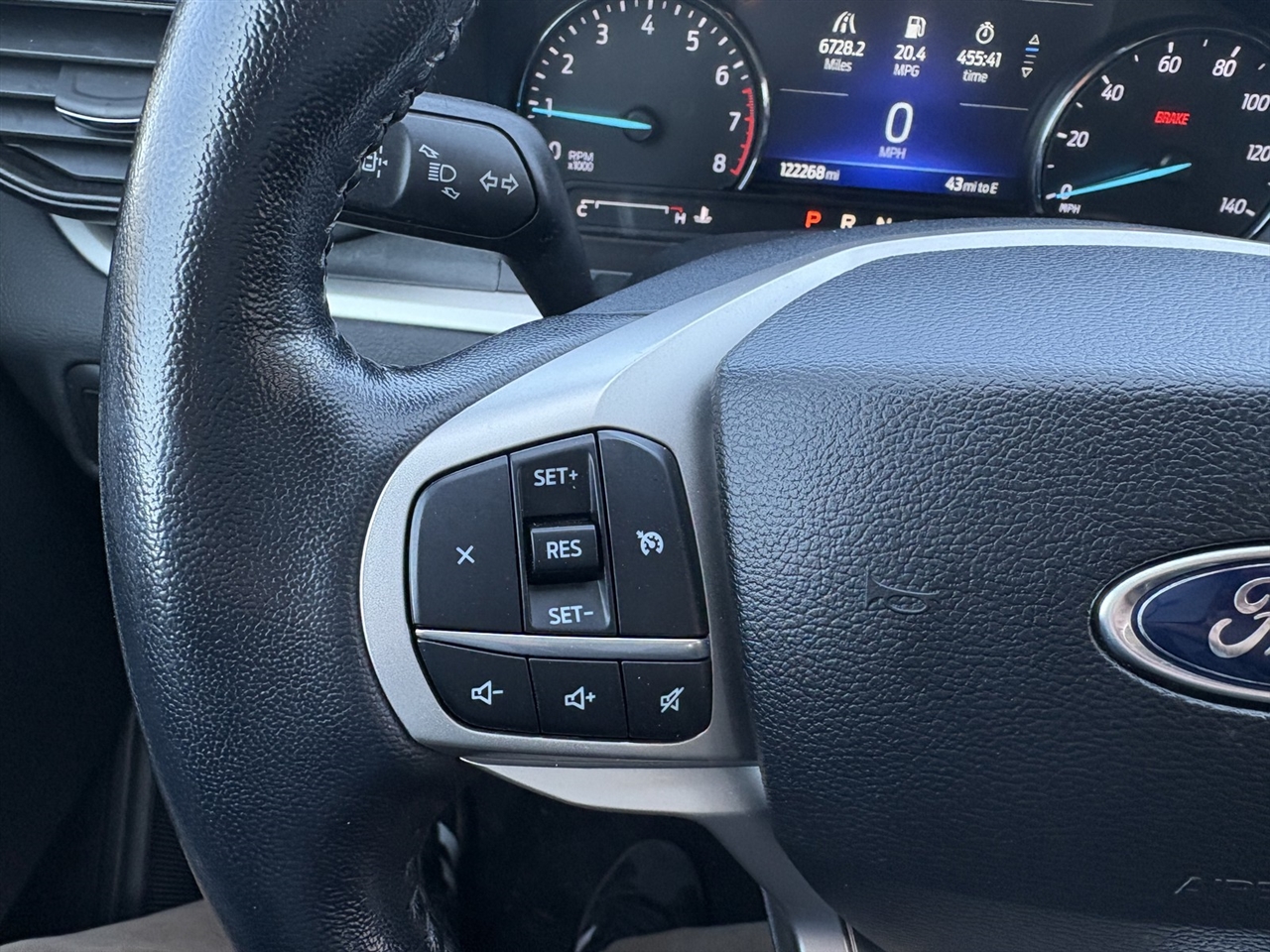 Ford Explorer XLT AWD 2022