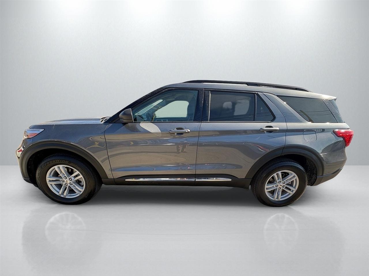 Ford Explorer XLT AWD 2022
