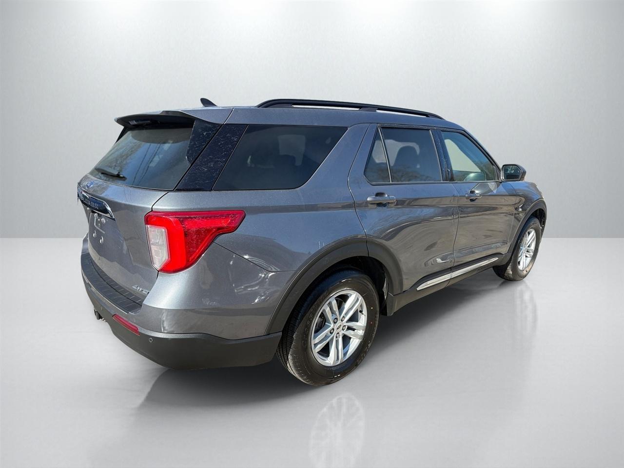 Ford Explorer XLT AWD 2022