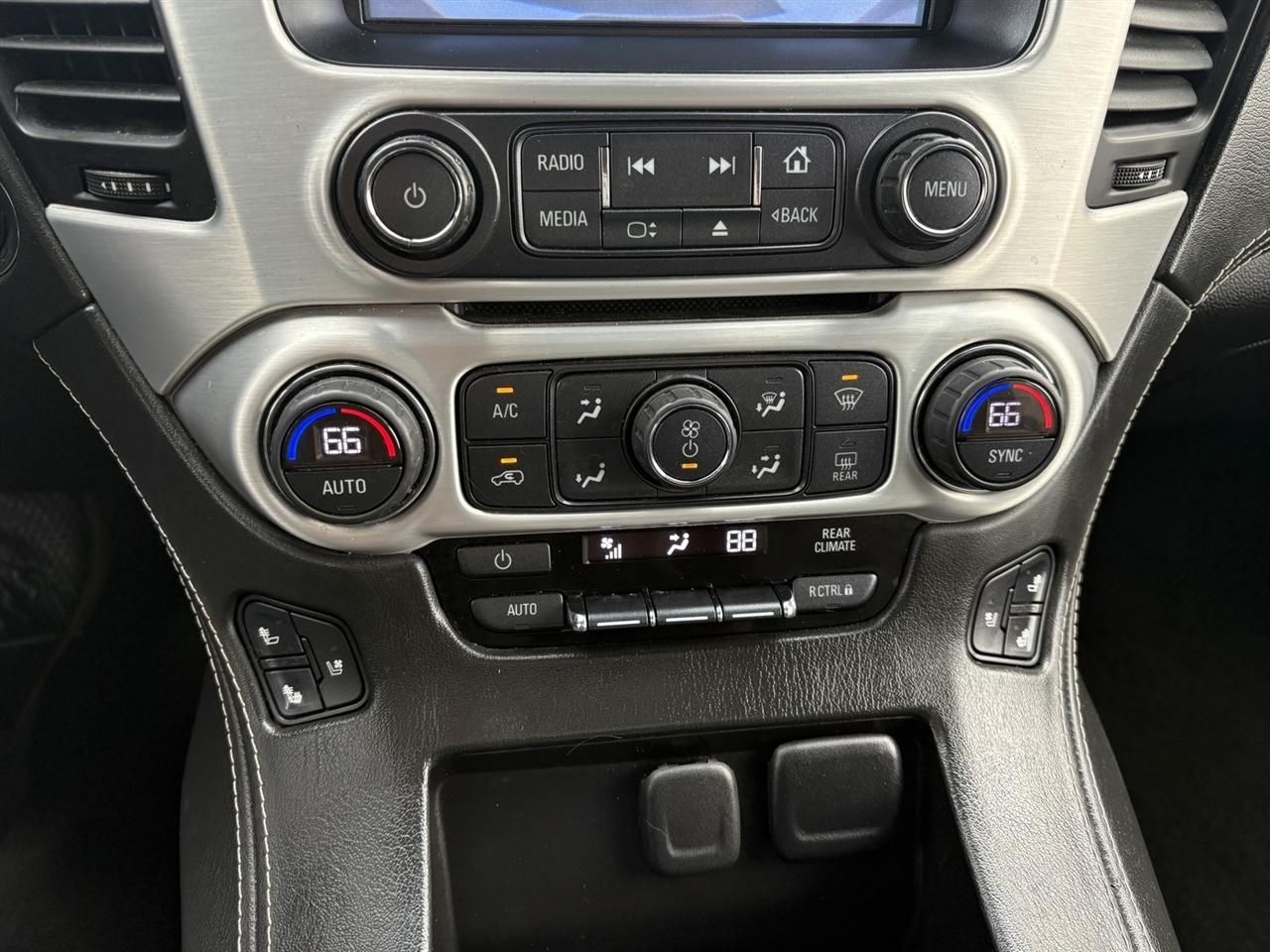 GMC Yukon SLT 4WD 2017