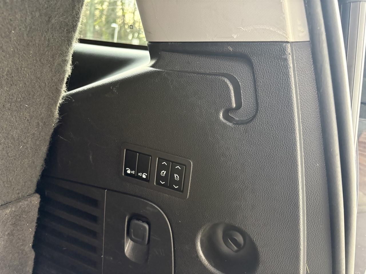 GMC Yukon SLT 4WD 2017