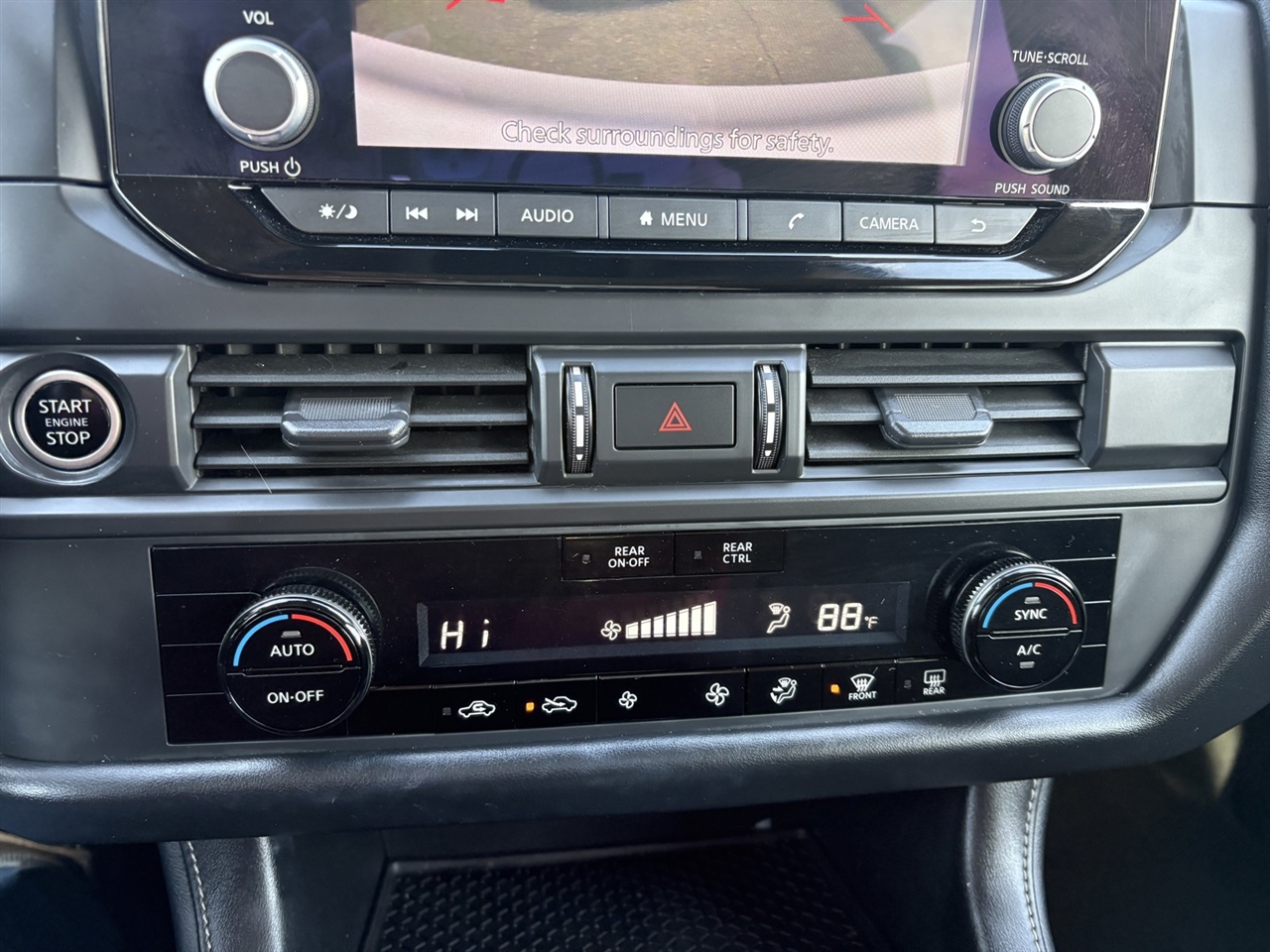 Nissan Pathfinder S 4WD 2023