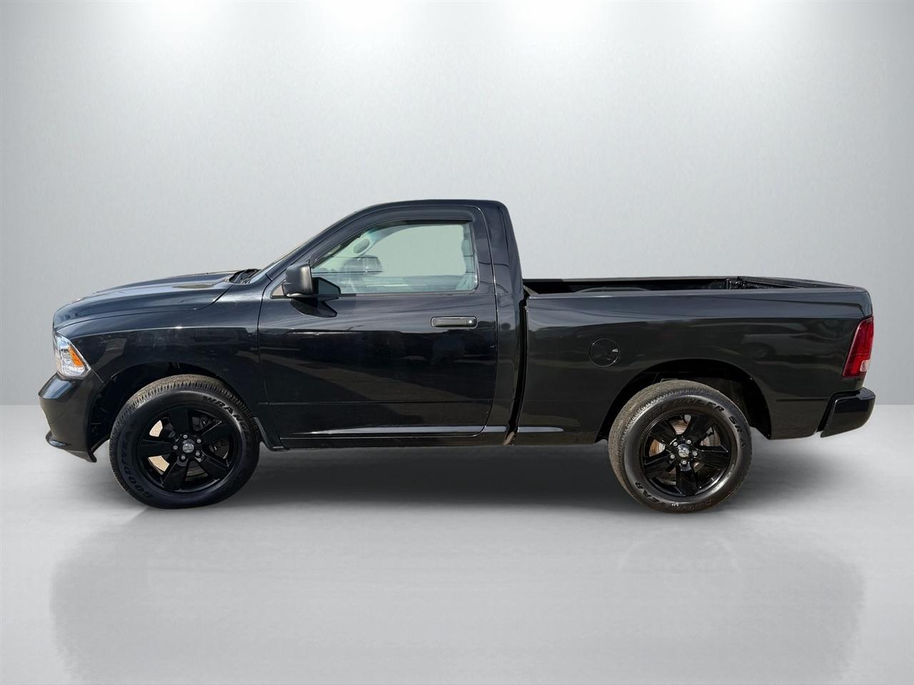 RAM 1500 Tradesman Regular Cab SWB 2WD 2013