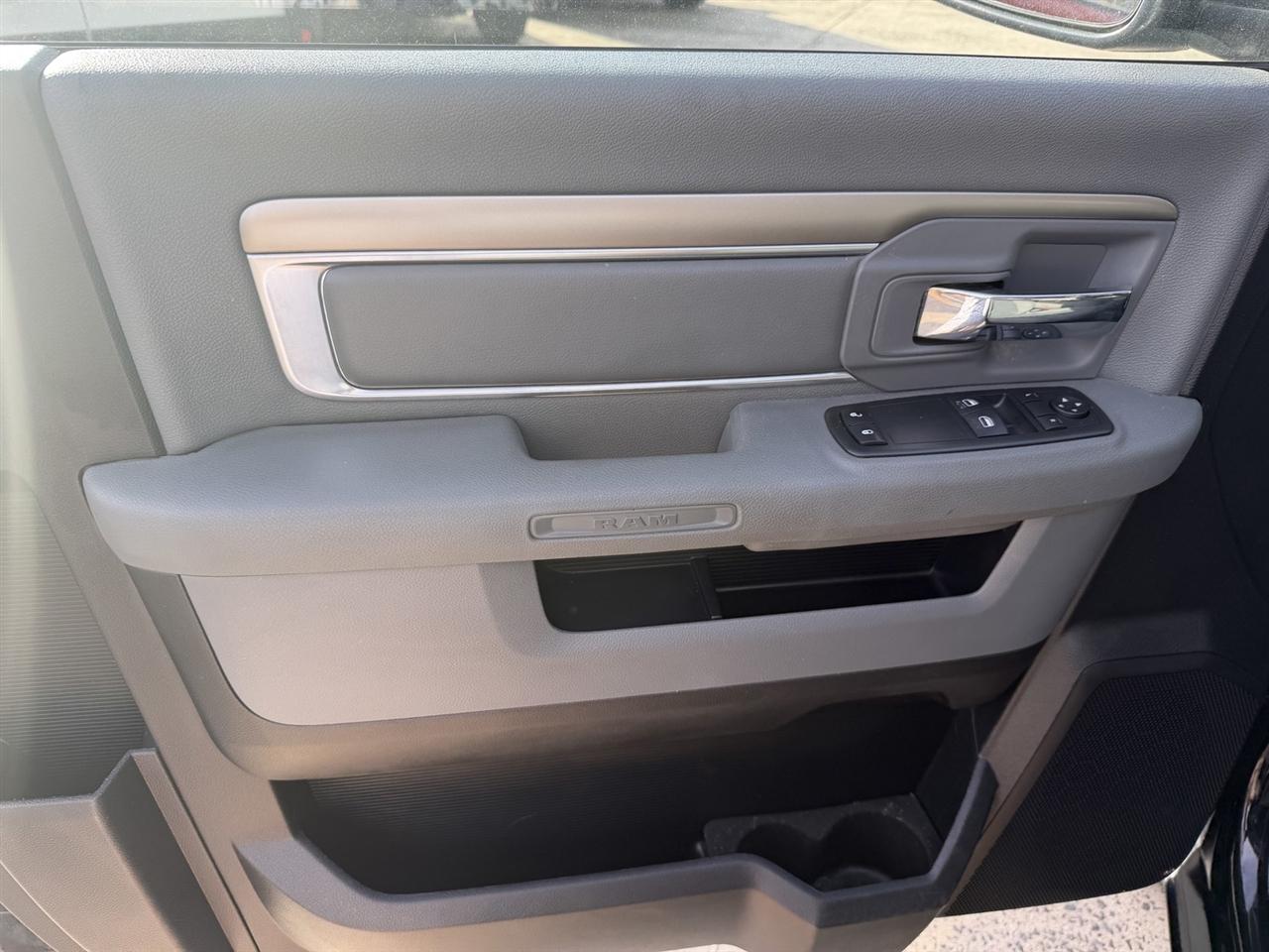 RAM 1500 Tradesman Regular Cab SWB 2WD 2013