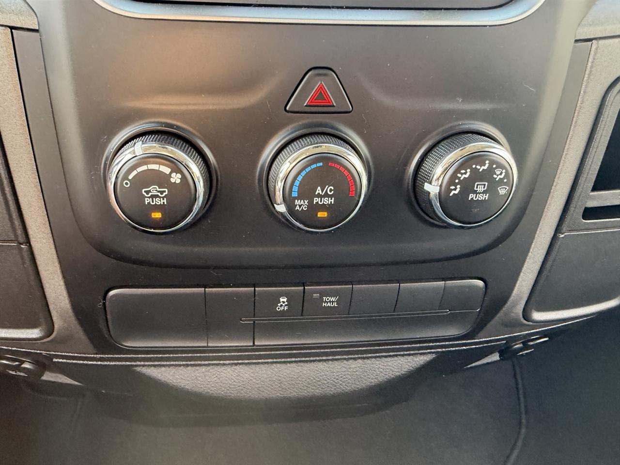 RAM 1500 Tradesman Regular Cab SWB 2WD 2013