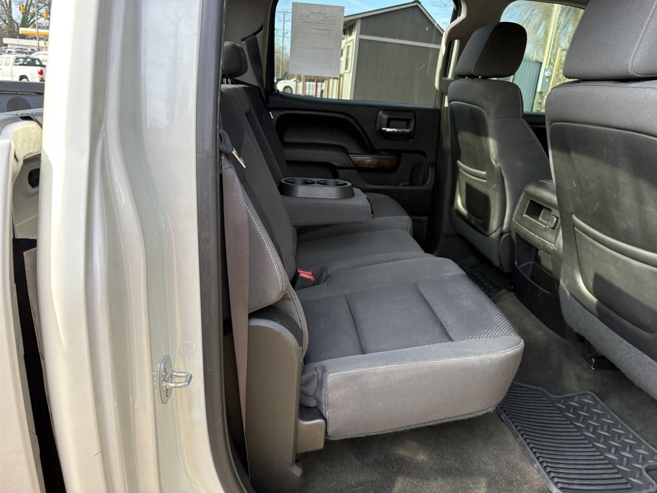 GMC Sierra 1500 SLE Crew Cab Short Box 4WD 2015