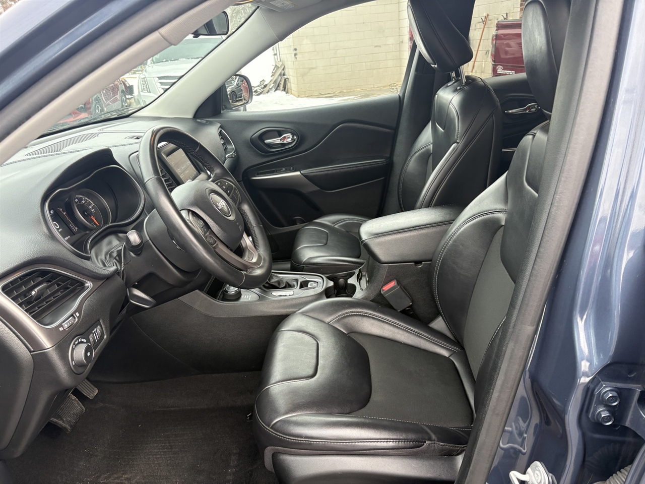 Jeep Cherokee Latitude Plus 4WD 2020