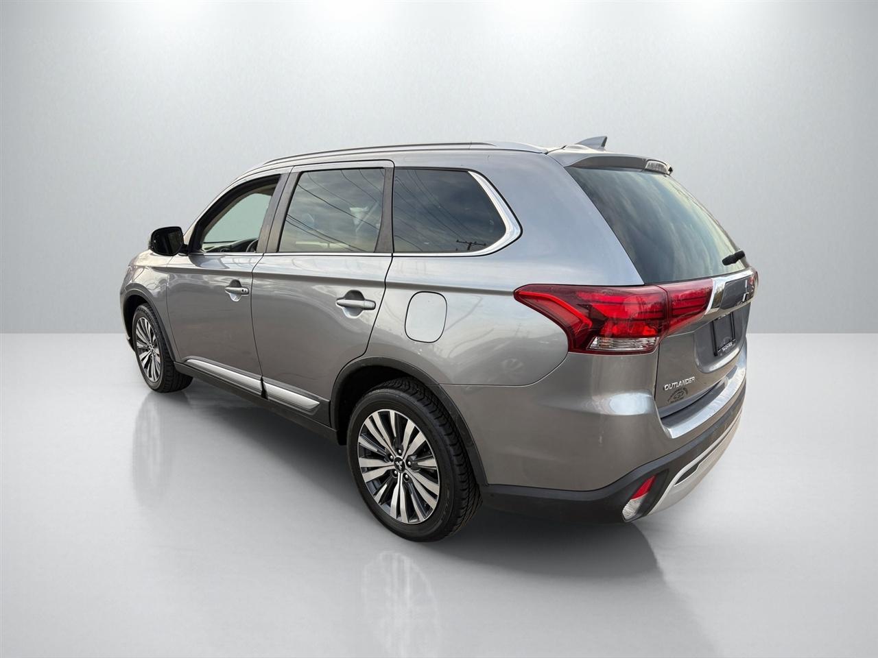 Mitsubishi Outlander SEL AWD 2020
