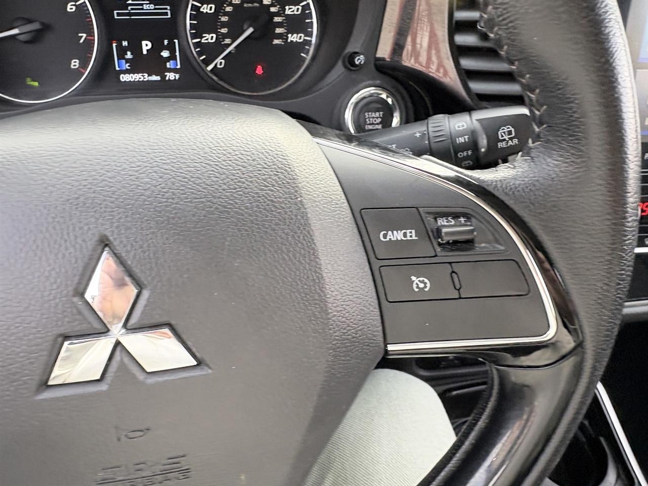 Mitsubishi Outlander SEL AWD 2020