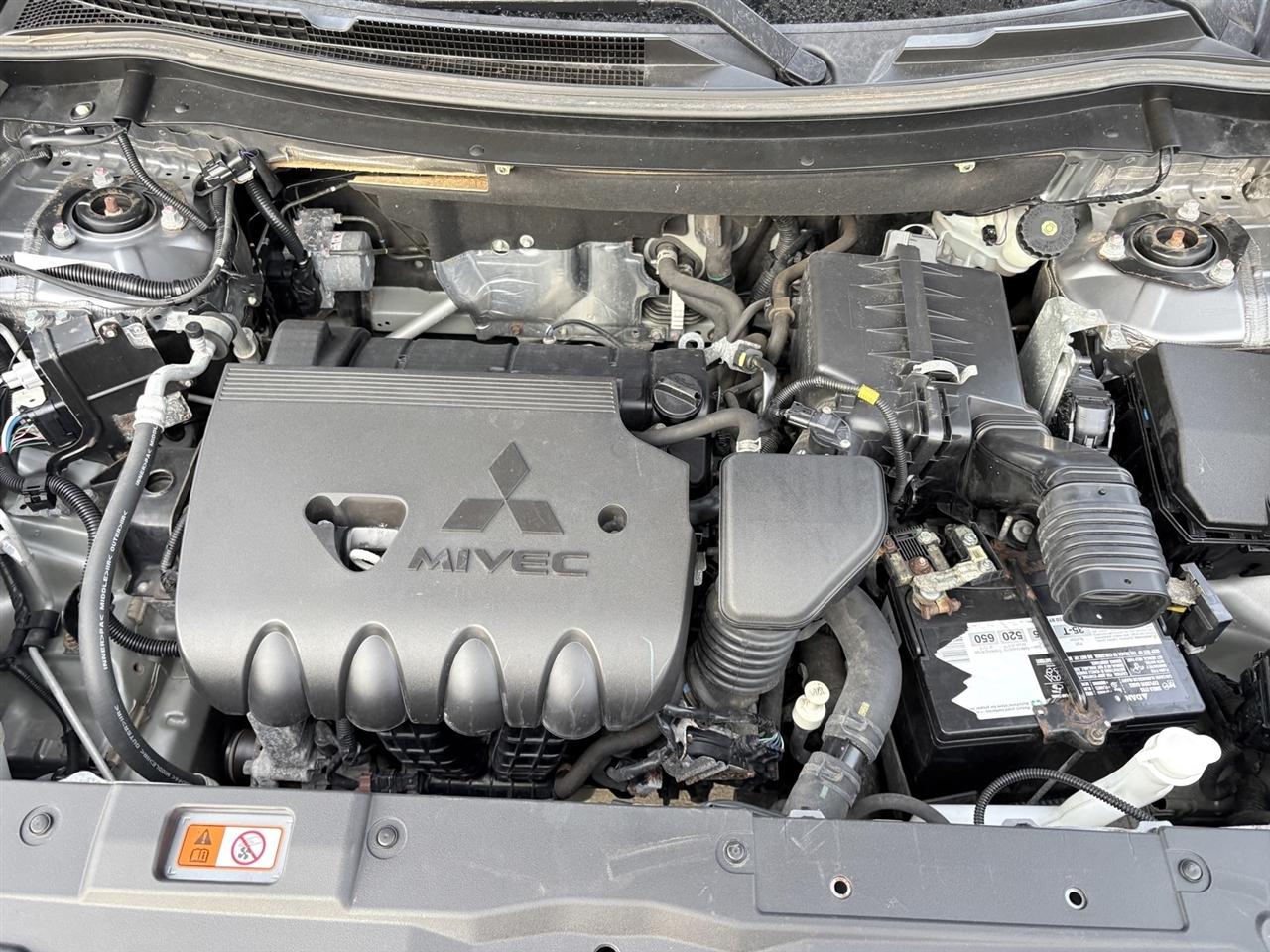 Mitsubishi Outlander SEL AWD 2020