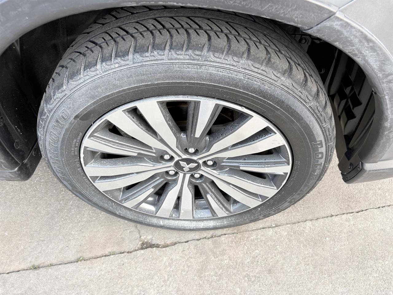 Mitsubishi Outlander SEL AWD 2020