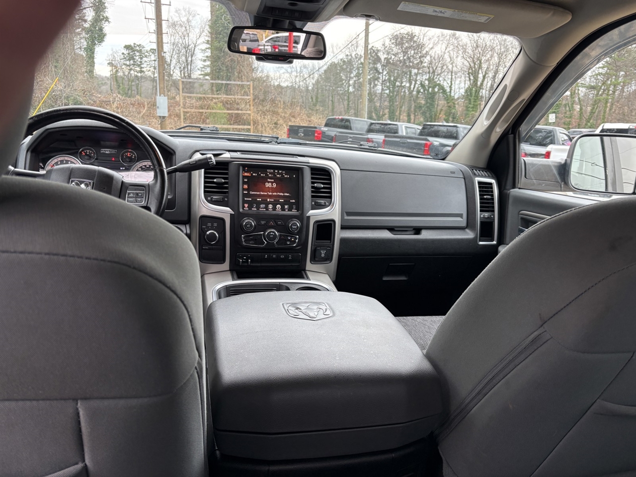 RAM 3500 SLT Crew Cab LWB 4WD DRW 2016