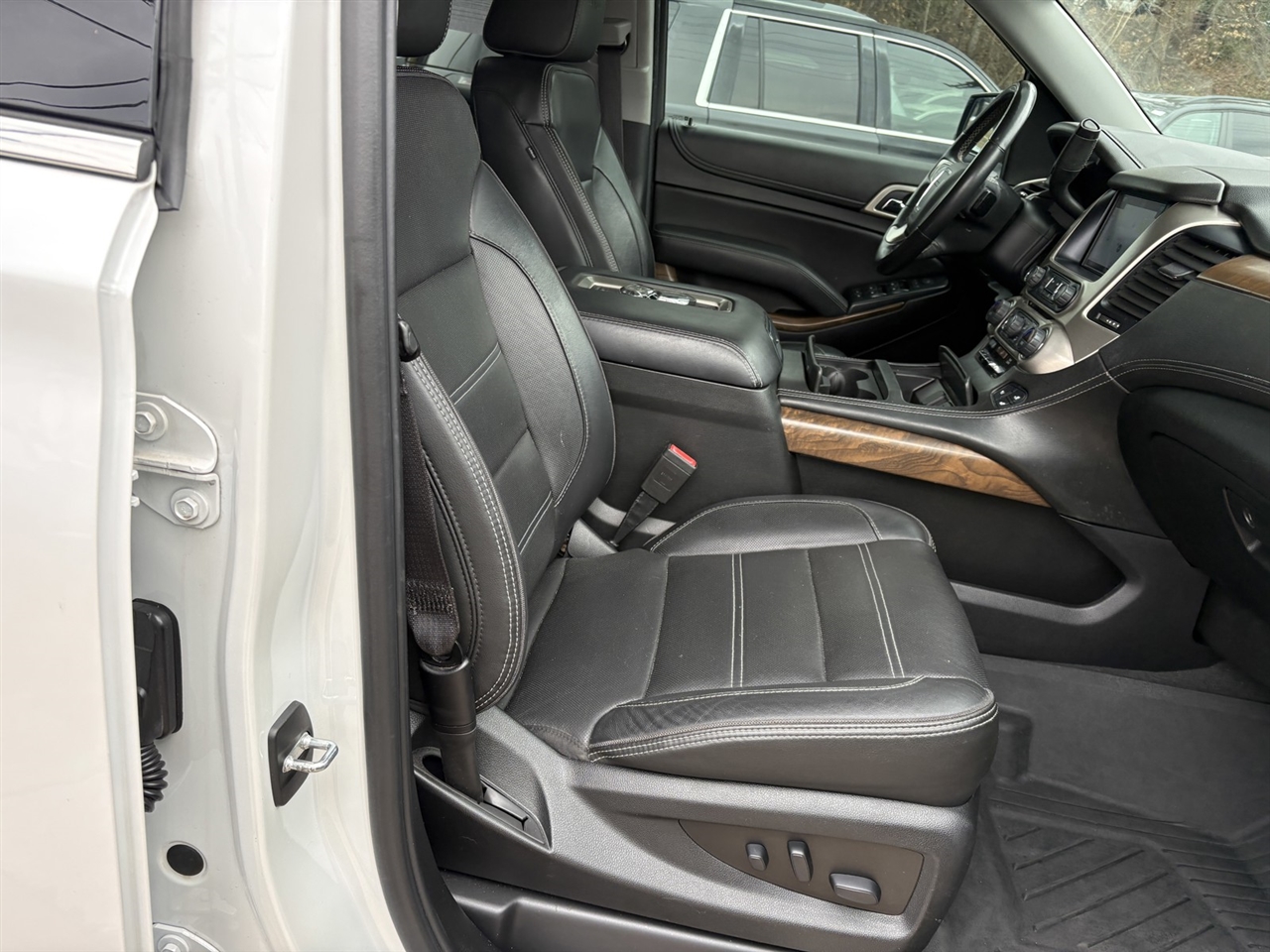 GMC Yukon XL Denali 4WD 2020