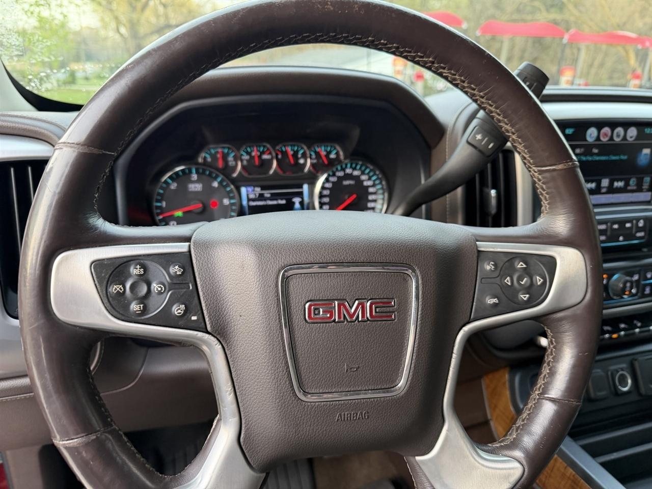 GMC Sierra 1500 SLT Crew Cab Short Box 4WD 2018