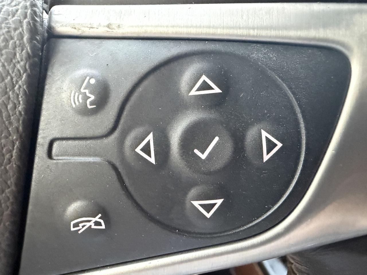 GMC Sierra 1500 SLT Crew Cab Short Box 4WD 2018