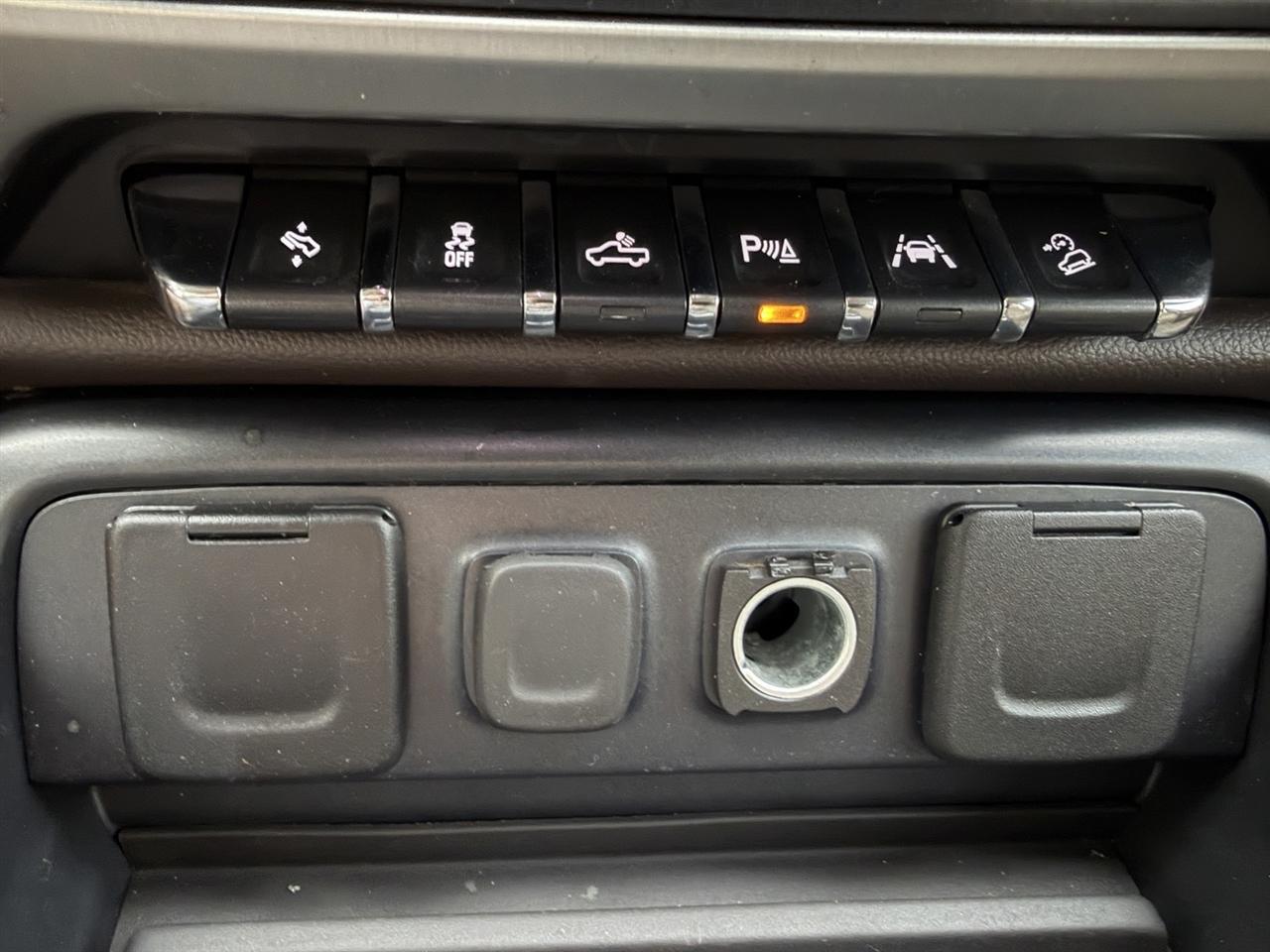 GMC Sierra 1500 SLT Crew Cab Short Box 4WD 2018