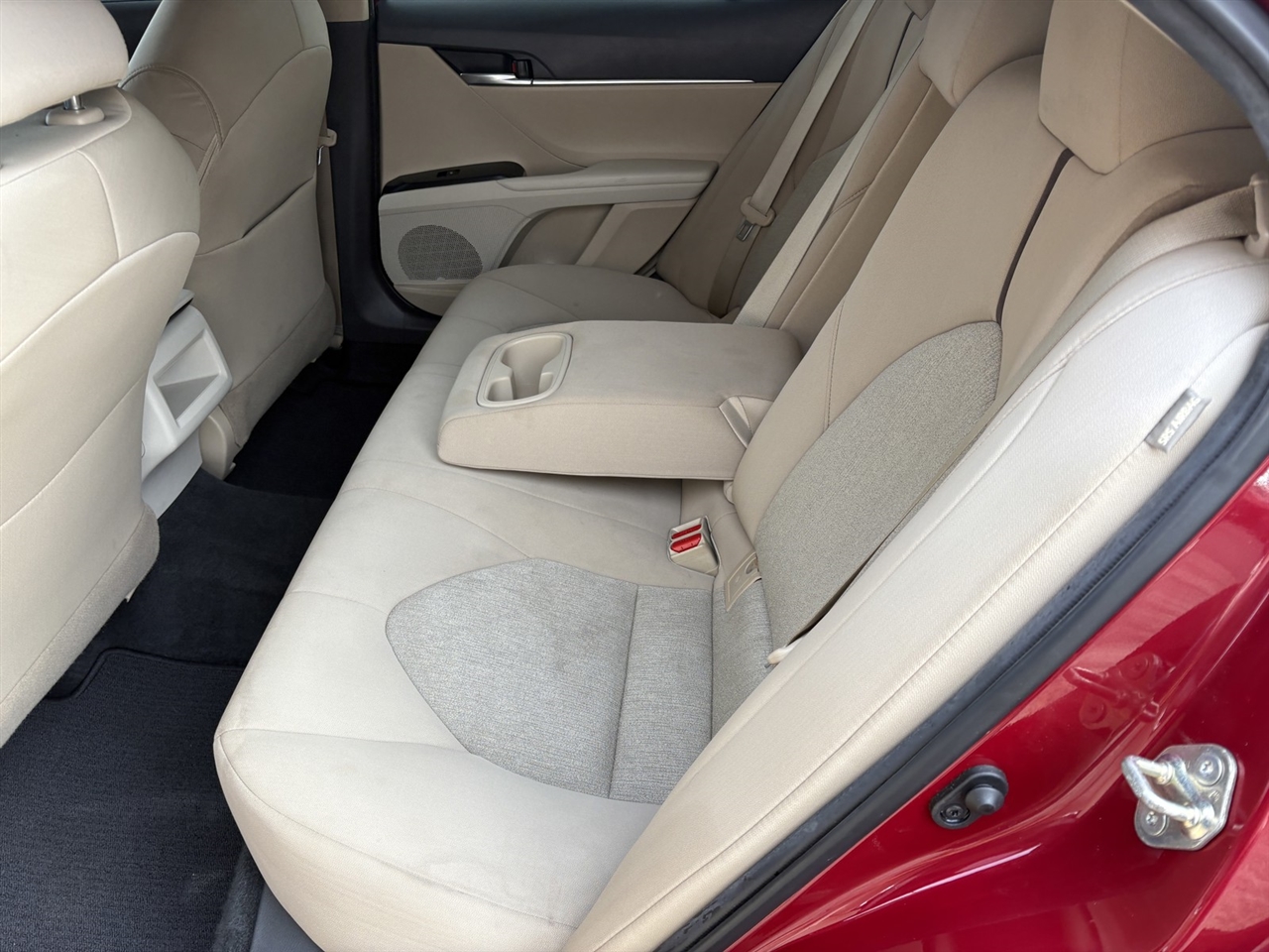 Toyota Camry LE 2020