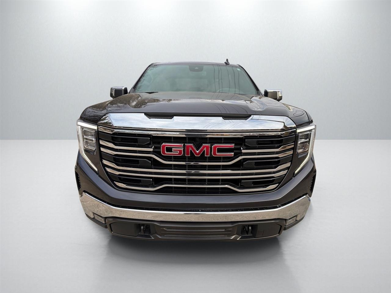GMC Sierra 1500 SLT Crew Cab 4WD 2022