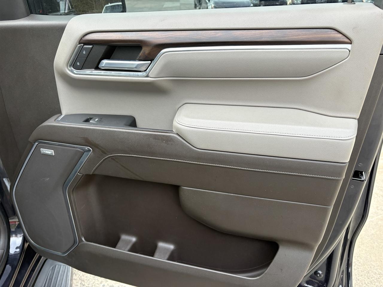 GMC Sierra 1500 SLT Crew Cab 4WD 2022