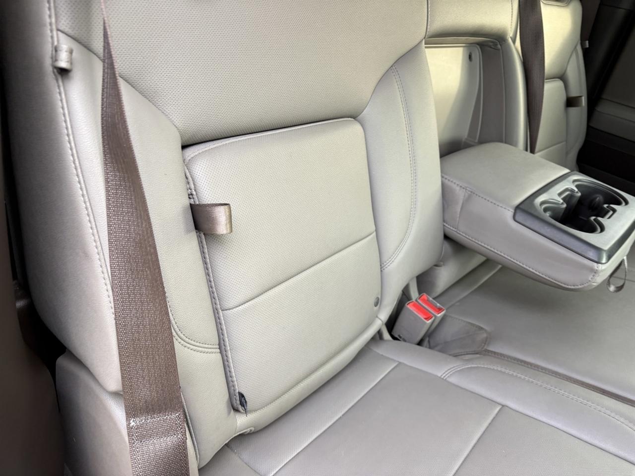 GMC Sierra 1500 SLT Crew Cab 4WD 2022