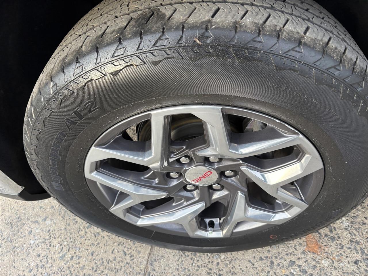 GMC Sierra 1500 SLT Crew Cab 4WD 2022