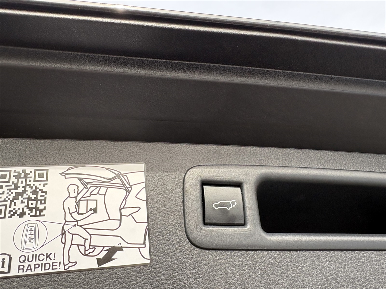 Toyota Highlander Hybrid Others 2024