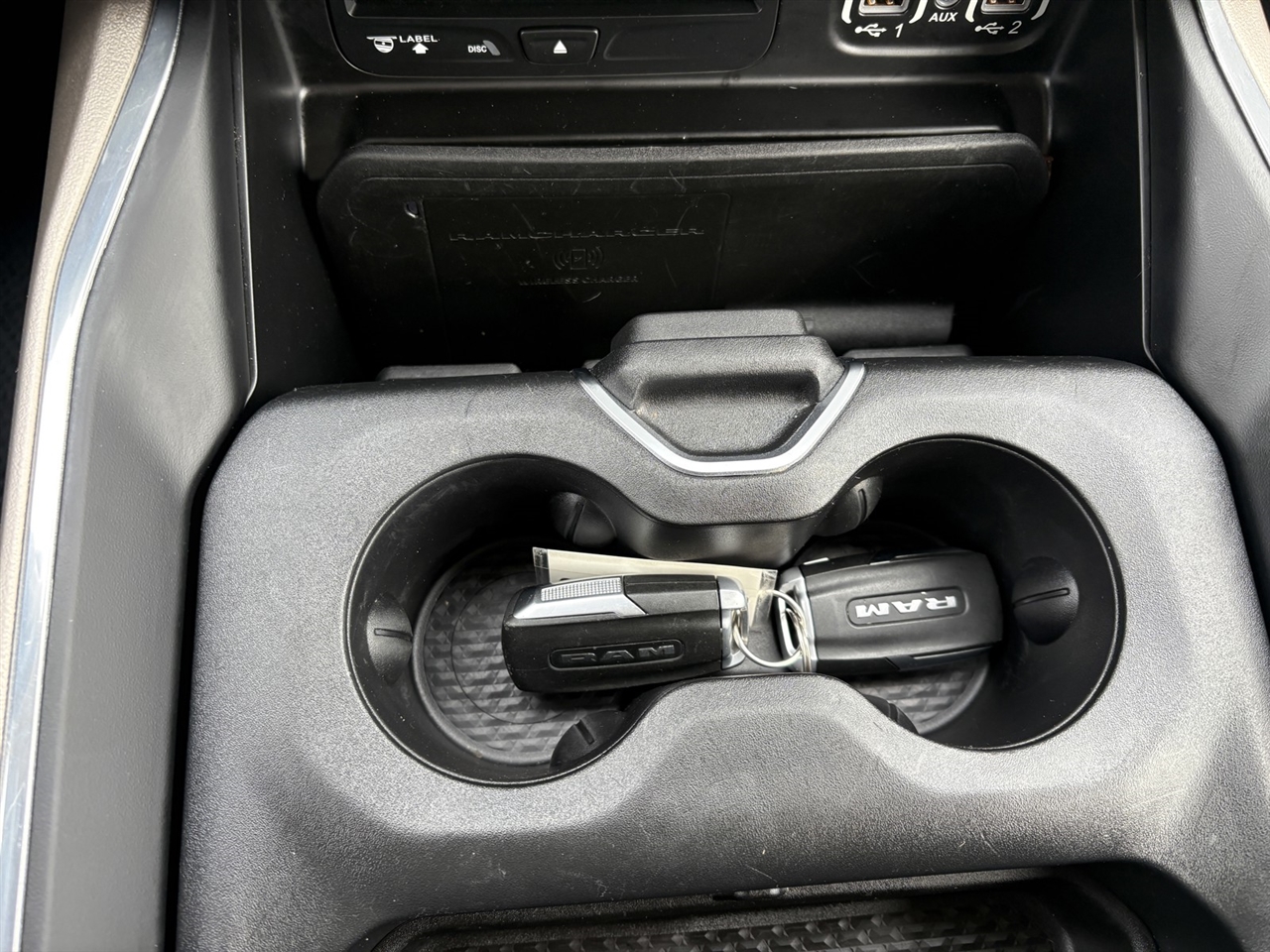 RAM 1500 Laramie Crew Cab SWB 2WD 2019