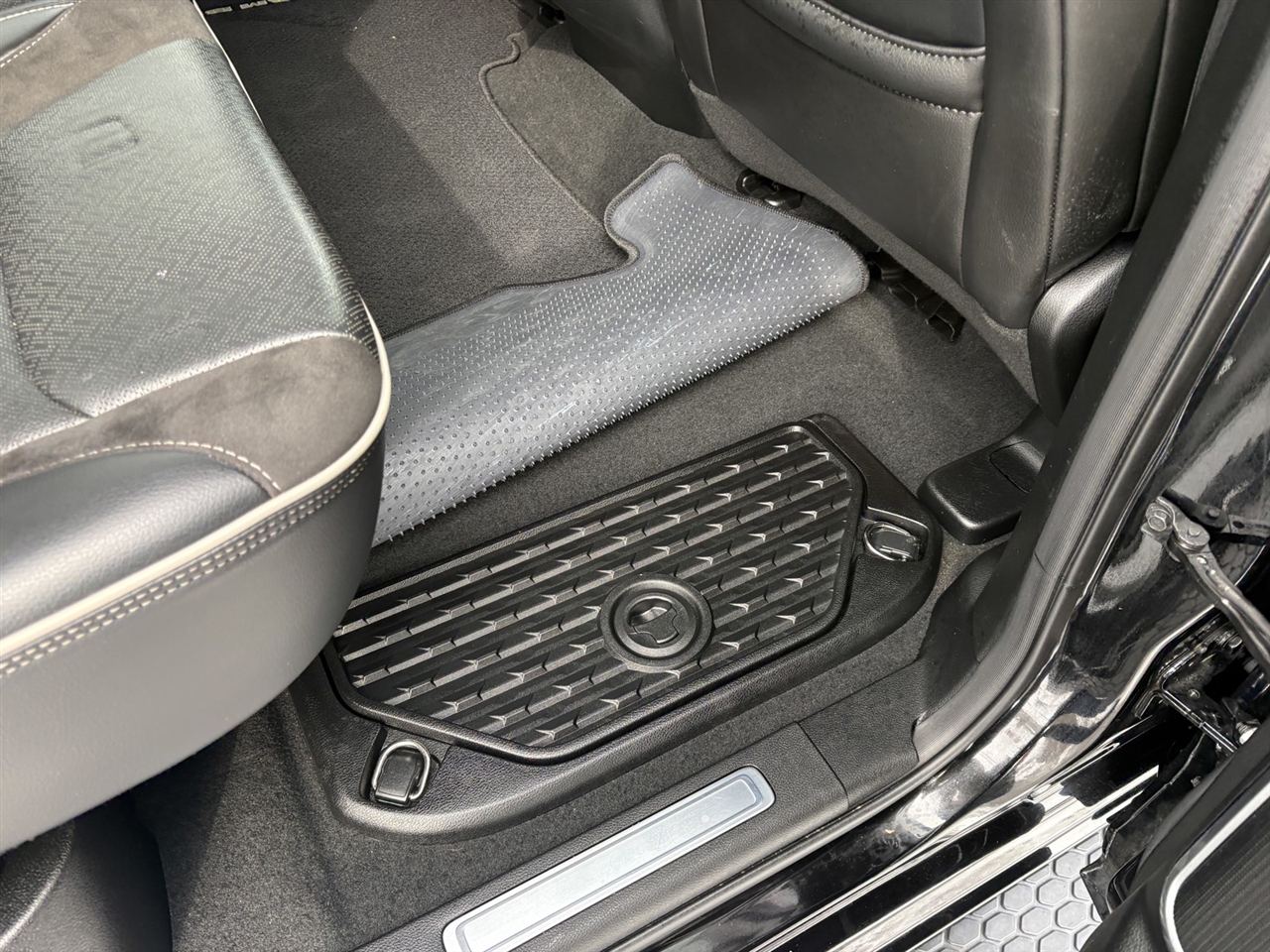 RAM 1500 Laramie Crew Cab SWB 2WD 2019