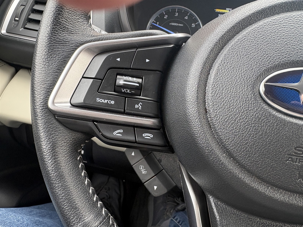 Subaru Ascent Limited 2022