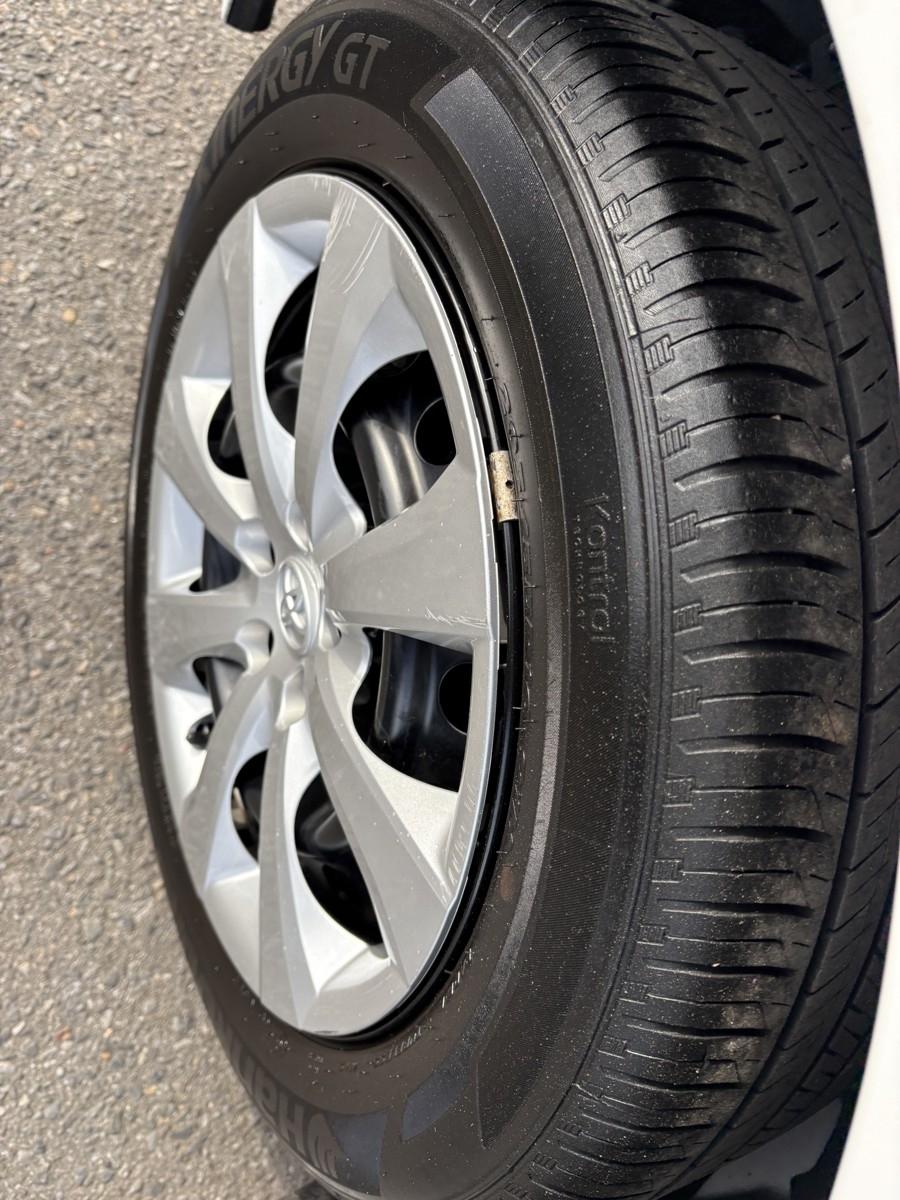 Toyota Corolla LE 2024