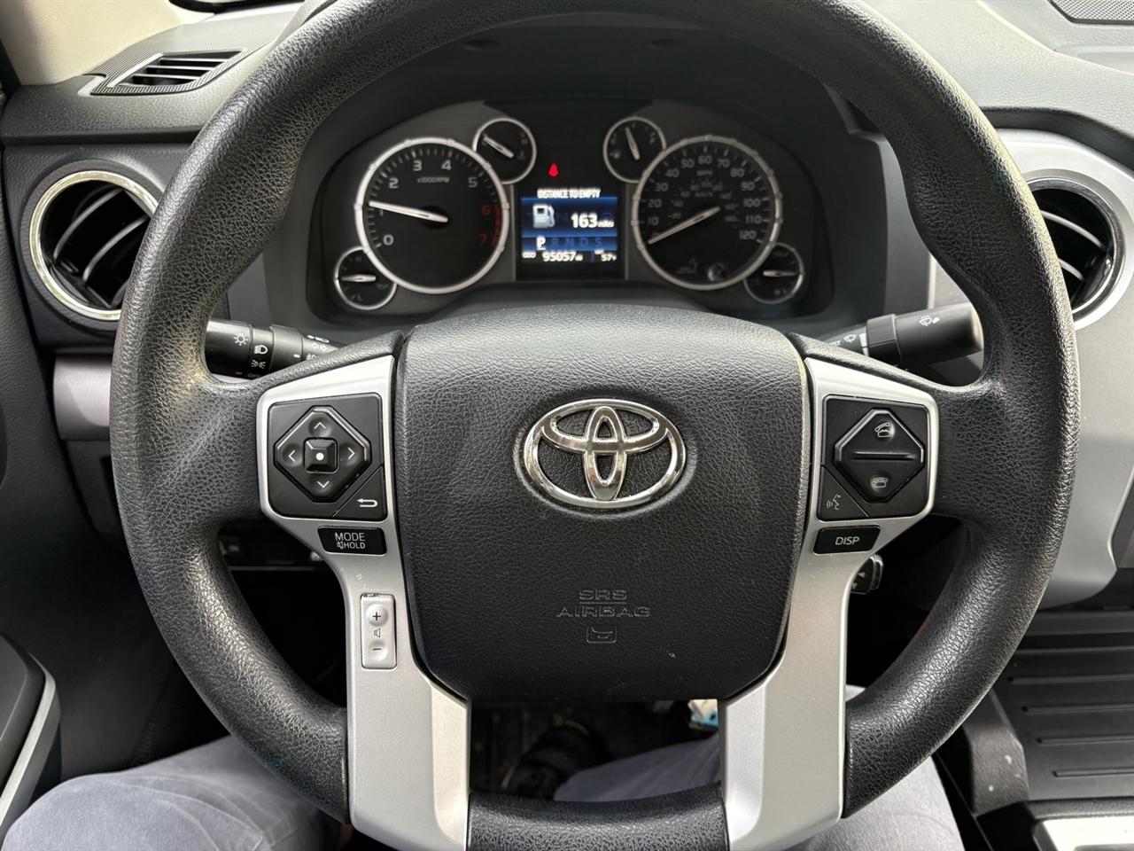 Toyota Tundra SR5 5.7L V8 FFV CrewMax 2WD 2016