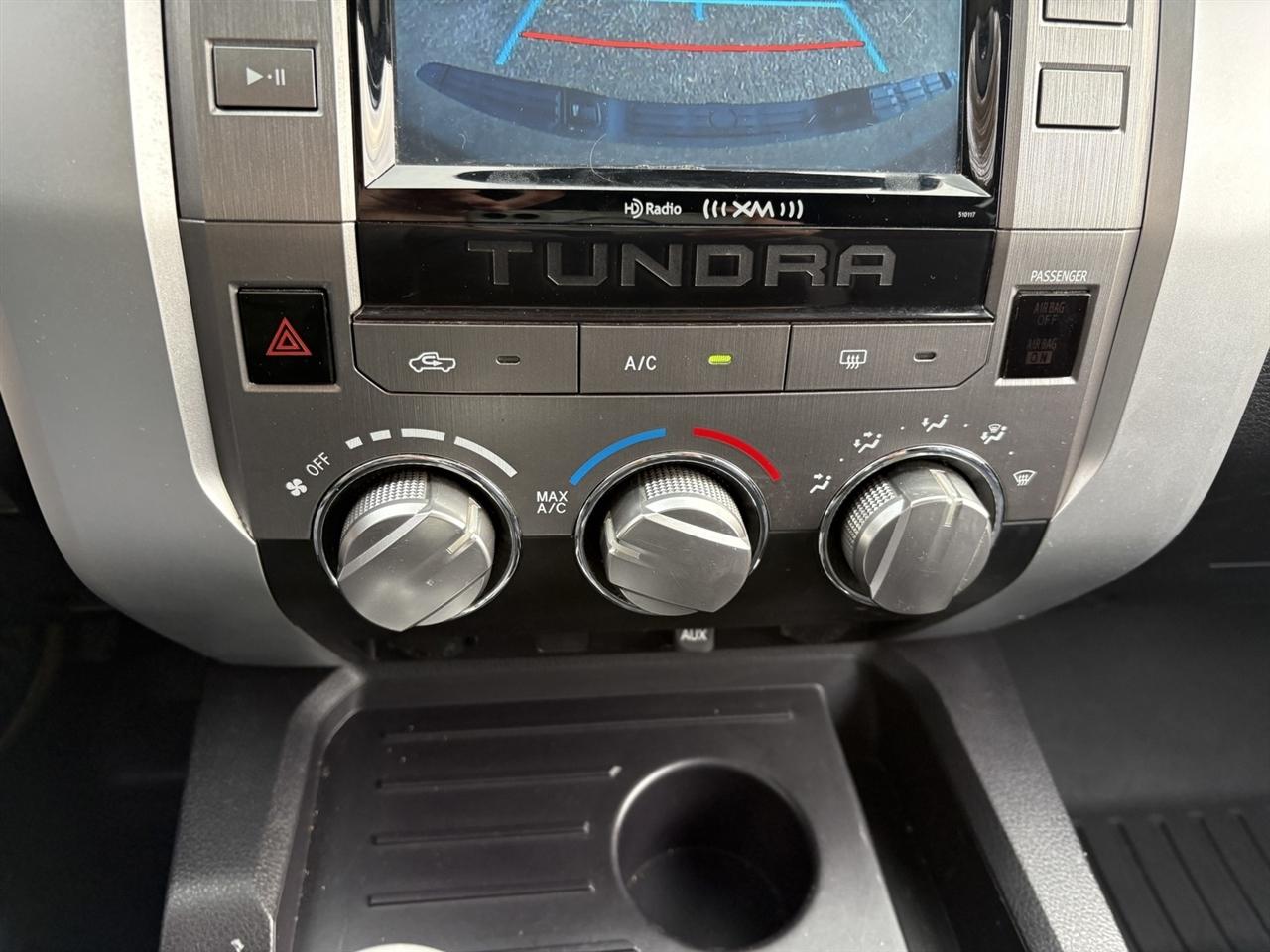 Toyota Tundra SR5 5.7L V8 FFV CrewMax 2WD 2016