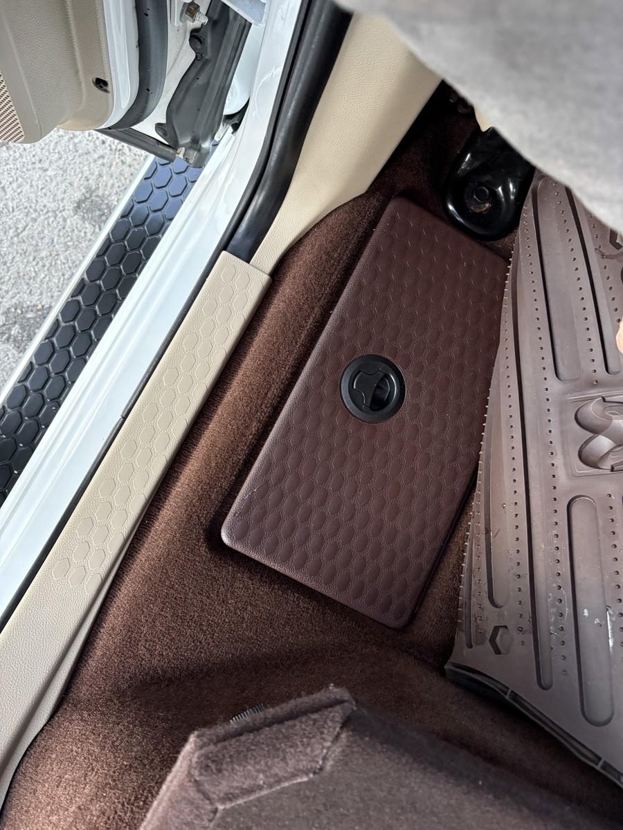 RAM 1500 Laramie Crew Cab SWB 4WD 2016