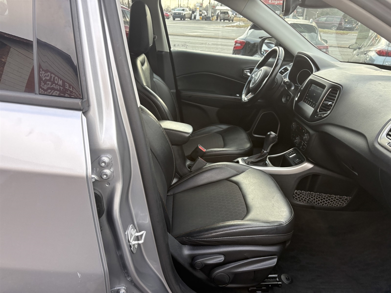 Jeep Compass Latitude FWD 2018