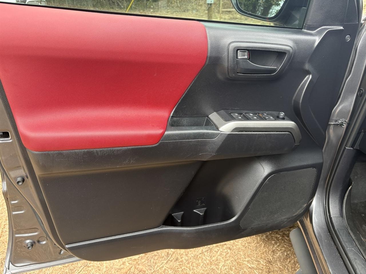 Toyota Tacoma SR5 Double Cab Long Bed V6 6AT 2WD 2021