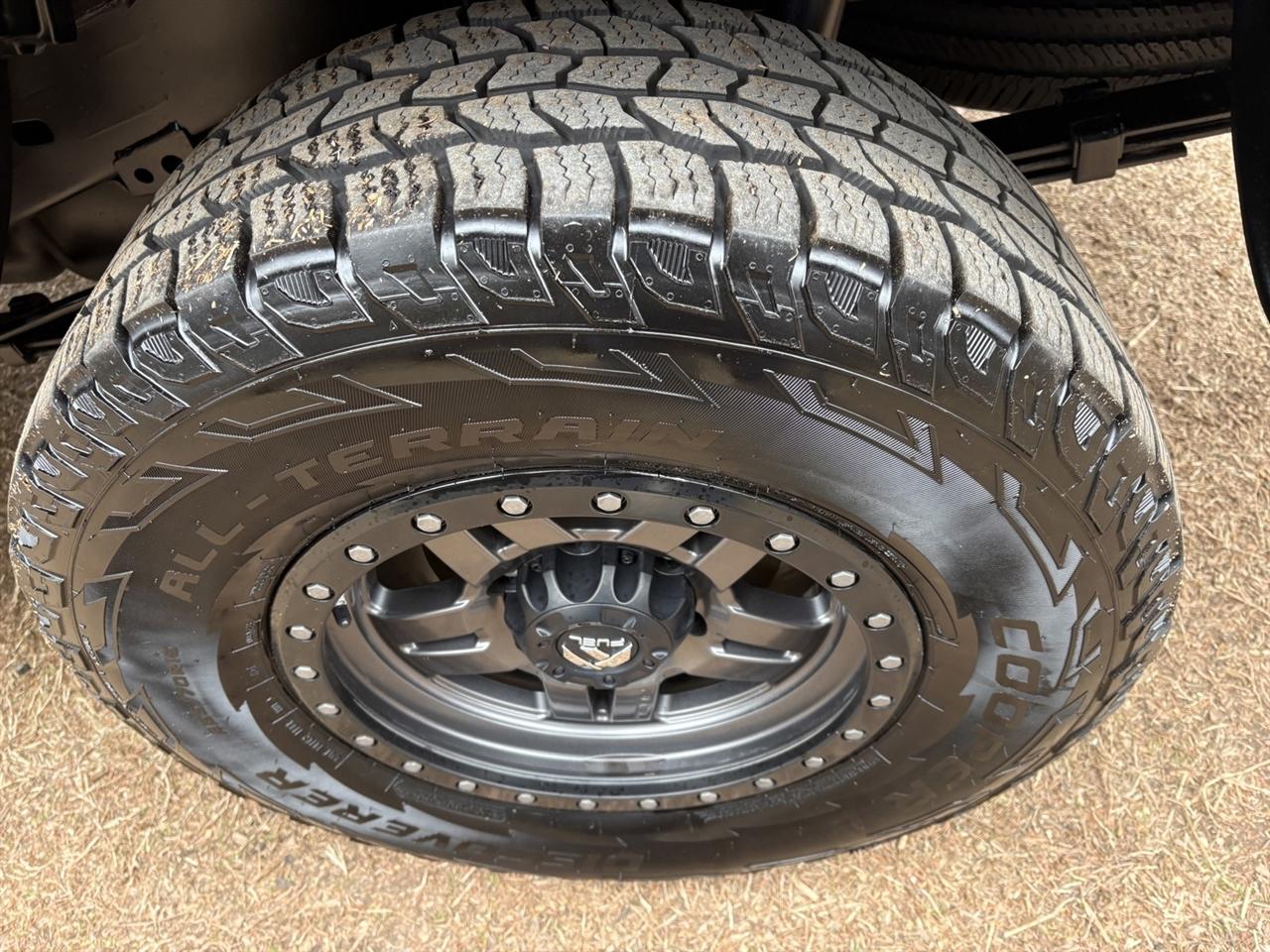 Toyota Tacoma SR5 Double Cab Long Bed V6 6AT 2WD 2021