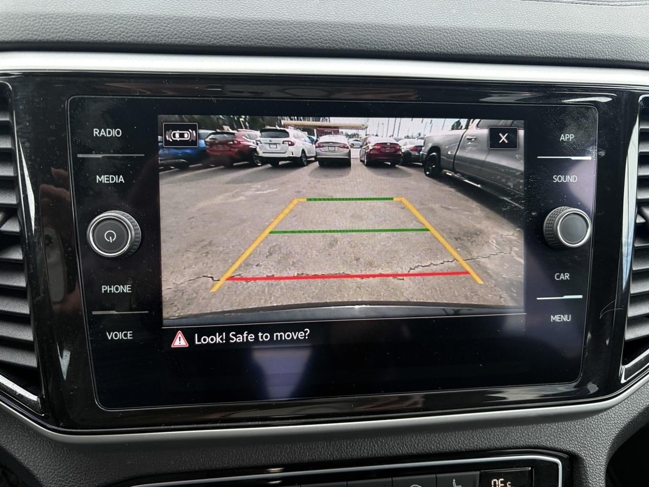 Volkswagen Atlas SE w/Technology 2022