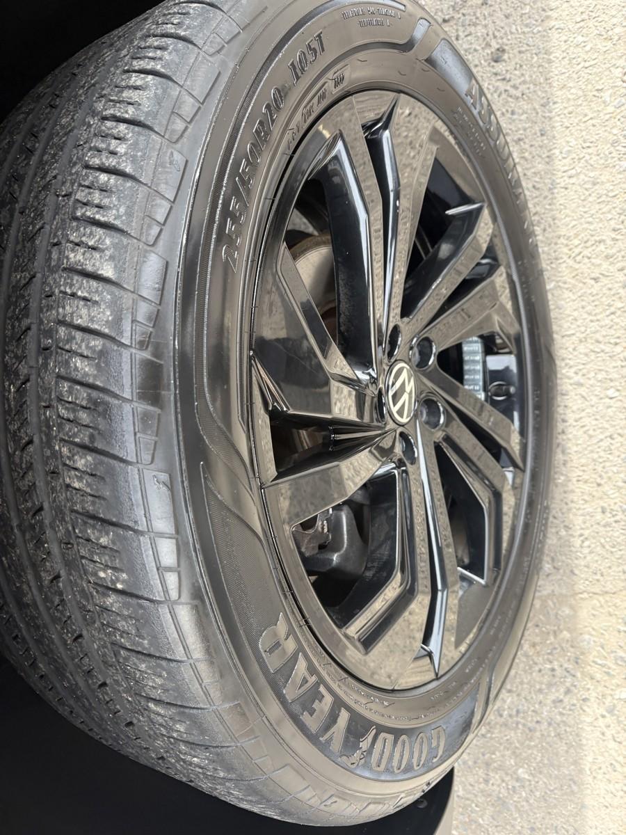 Volkswagen Atlas SE w/Technology 2022