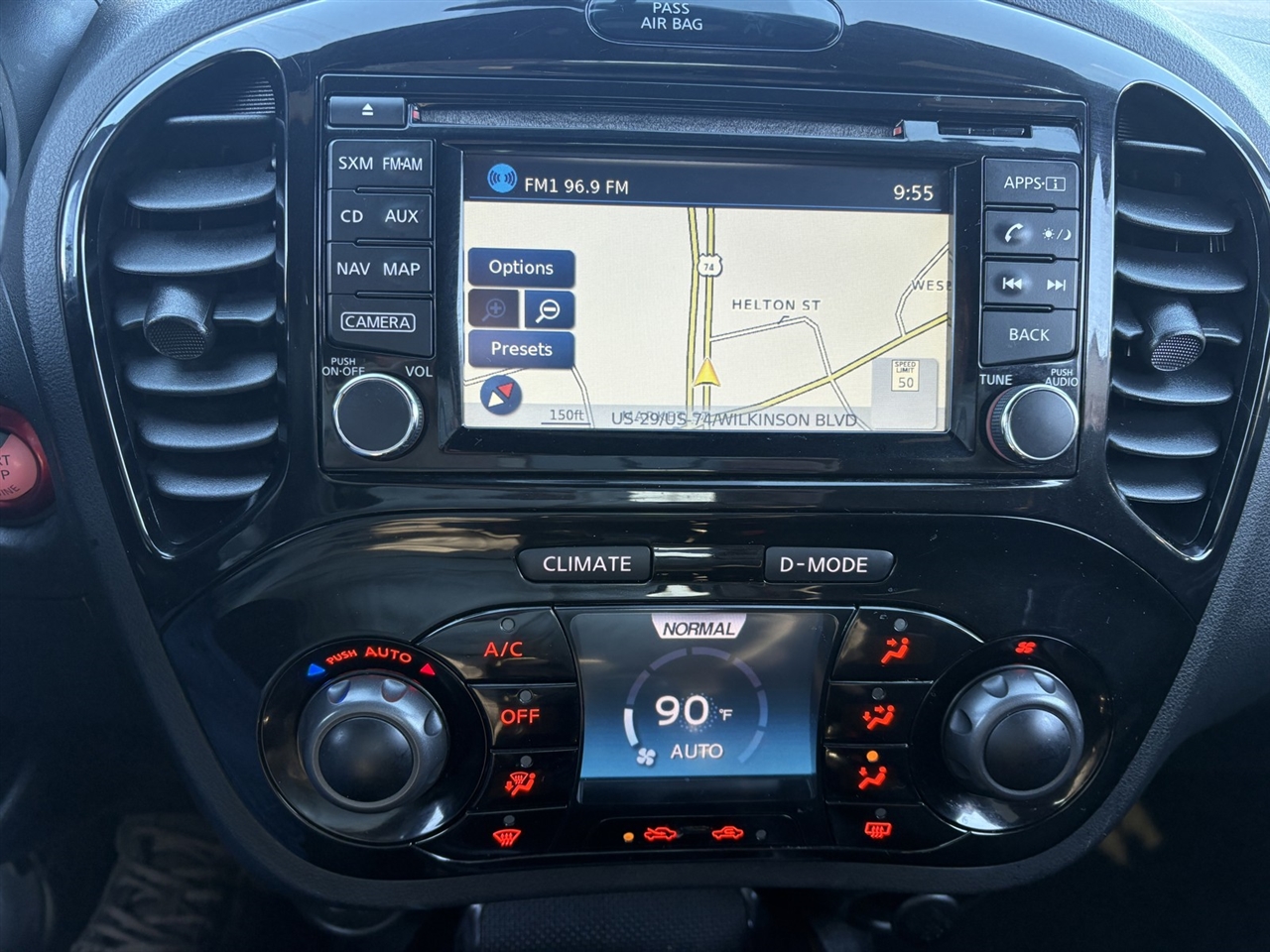 Nissan Juke S FWD 2016