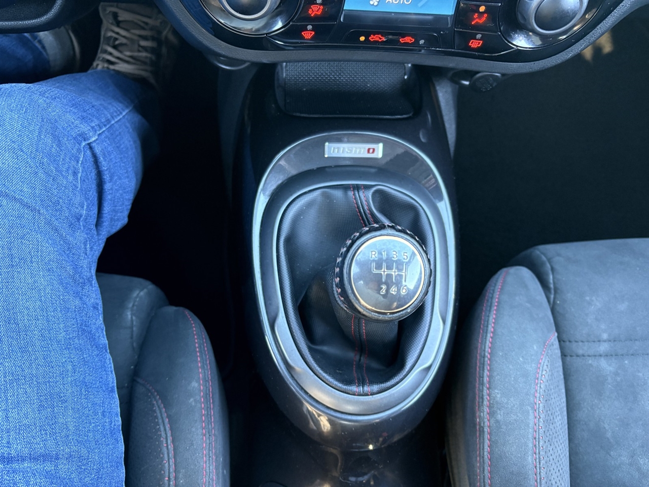 Nissan Juke S FWD 2016